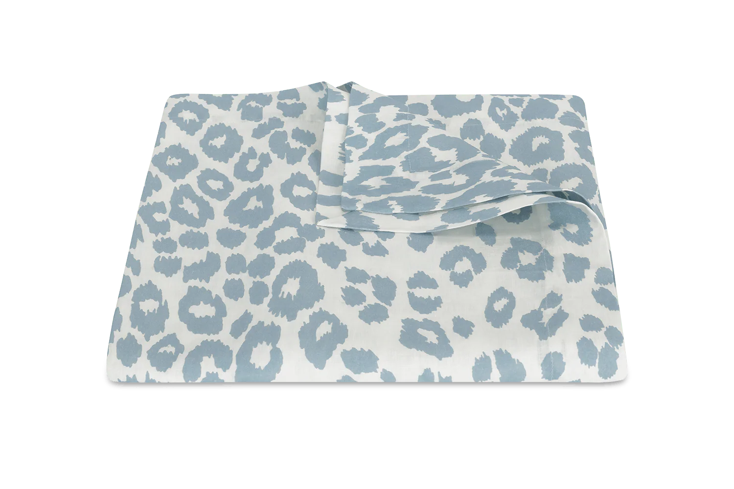Matouk Iconic Leopard Tablecloth - Image 3